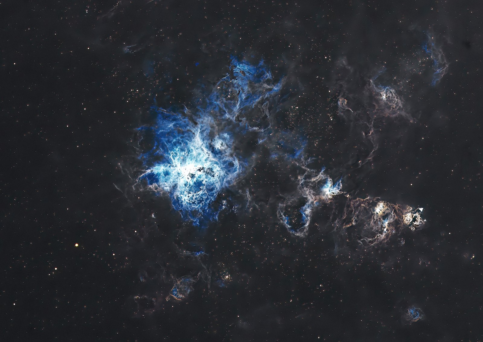 Tarantula Nebula by AstroAnderson